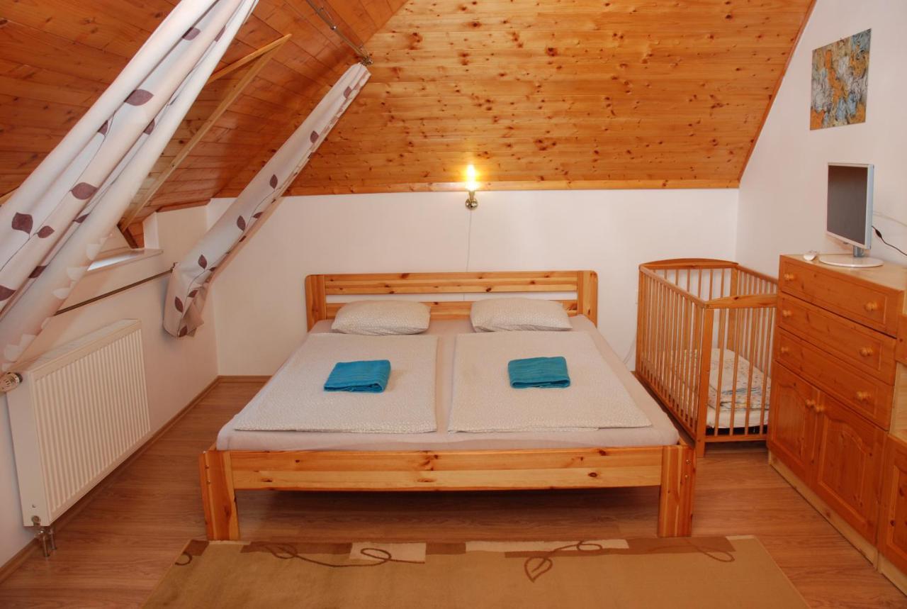 Ferienwohnung Kek Kucko Vendeghaz Fonyód Exterior foto